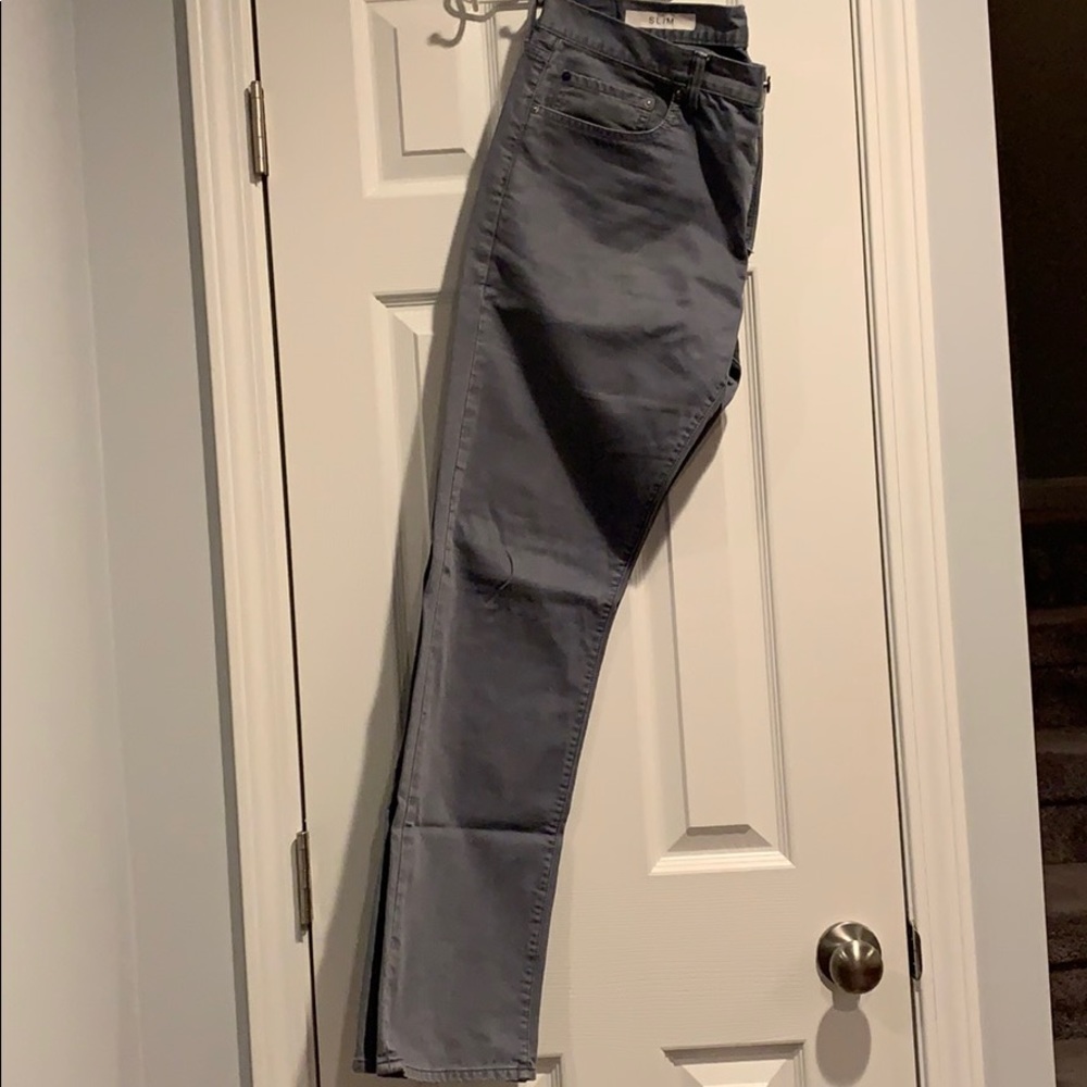 Men’s Gap colored denim. 34x32 slim